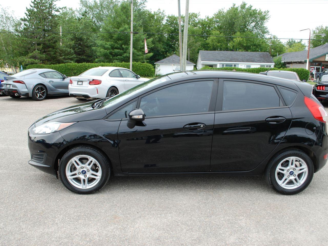 2017 Ford Fiesta SE-4