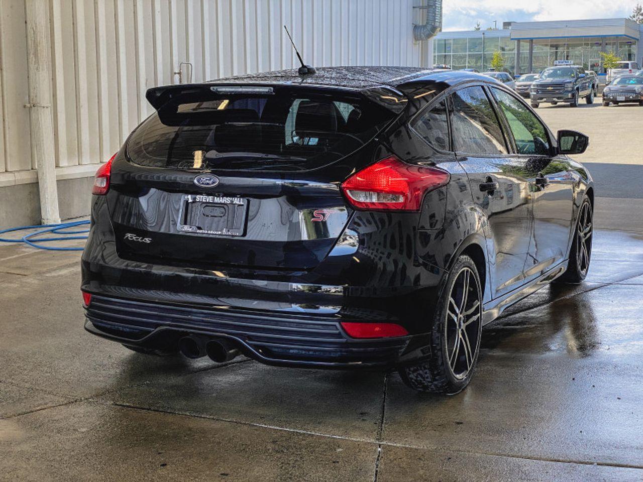 2017 Ford Focus -3