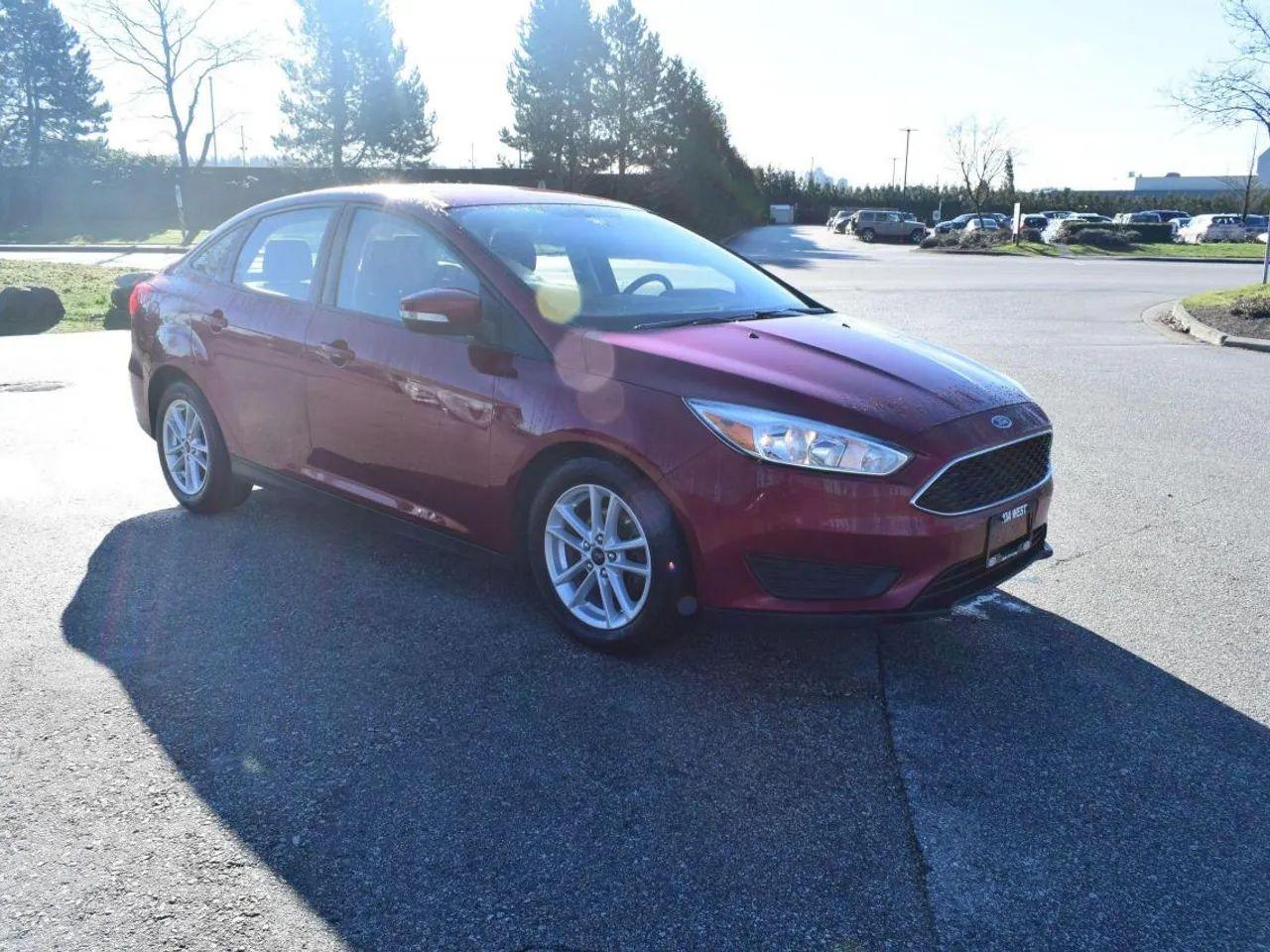2017 Ford Focus SE-2