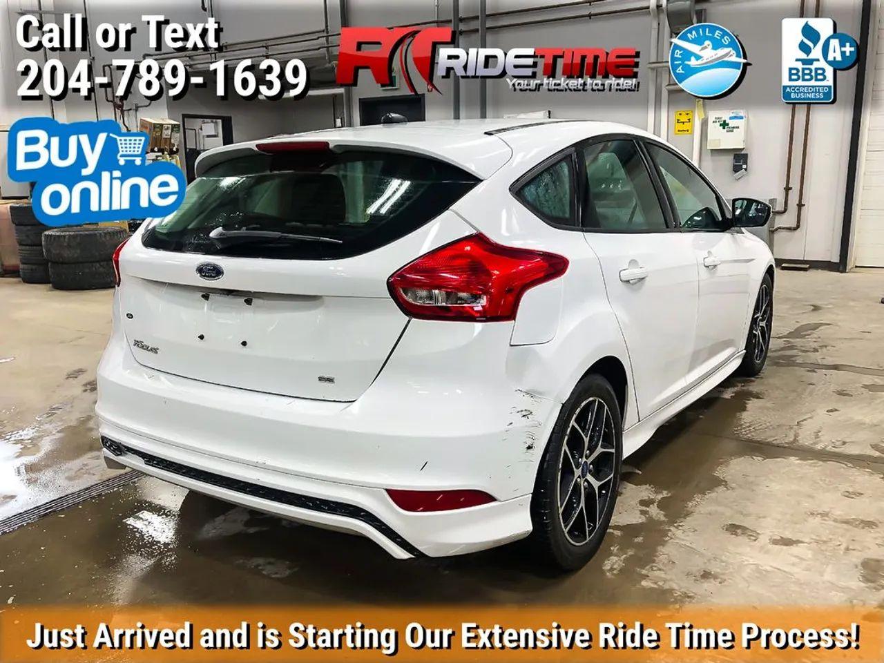 2017 Ford Focus SE-4
