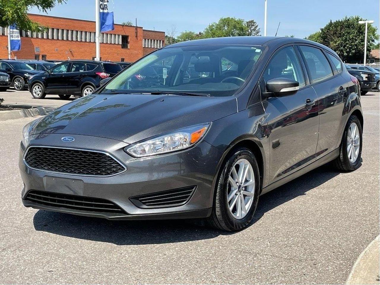2017 Ford Focus SE-2