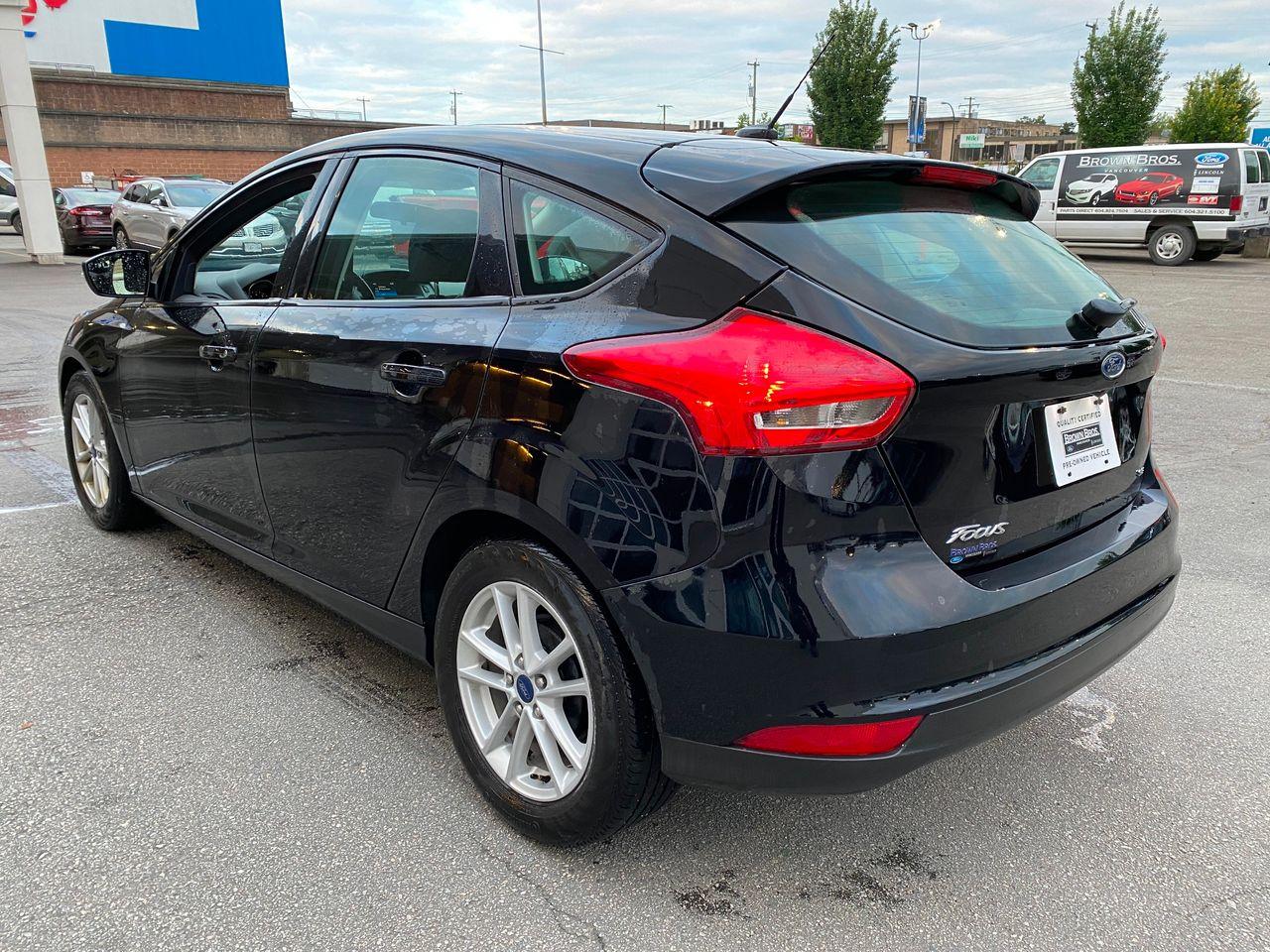 2017 Ford Focus SE-2