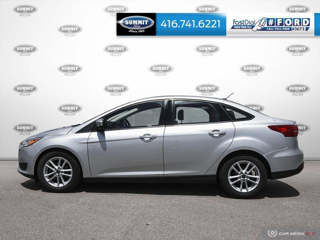 2017 Ford Focus SE-2