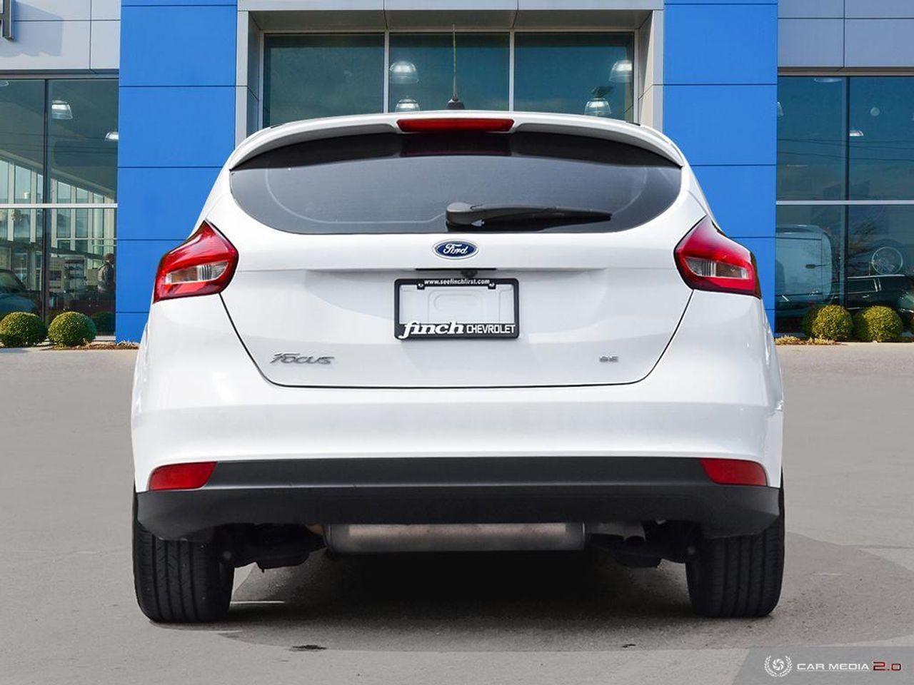 2017 Ford Focus SE-4