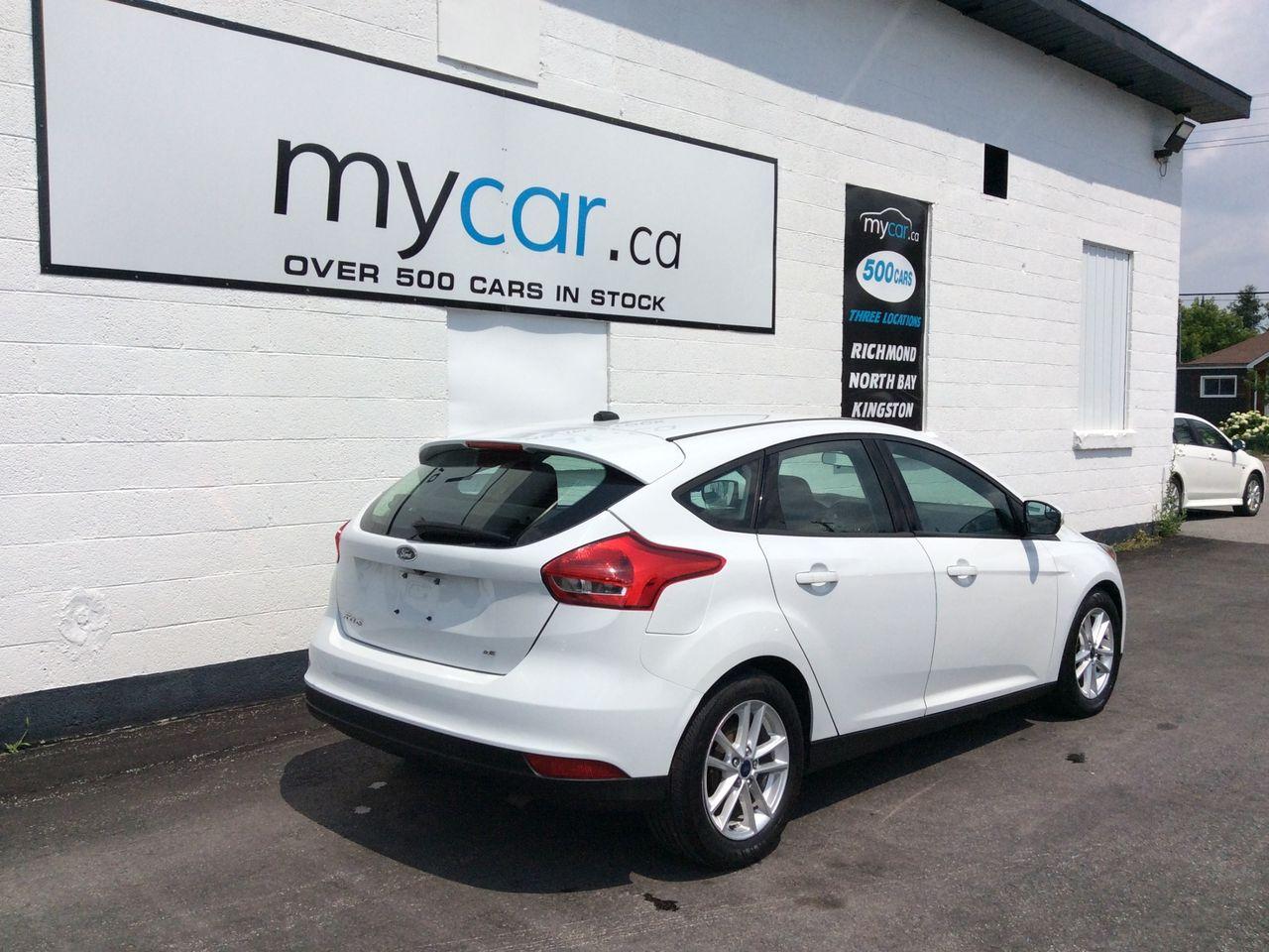 2017 Ford Focus SE-2