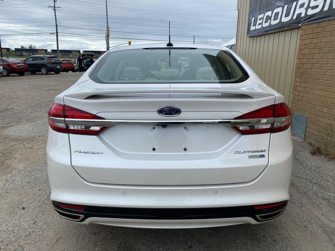 2017 Ford Fusion Platinum-3