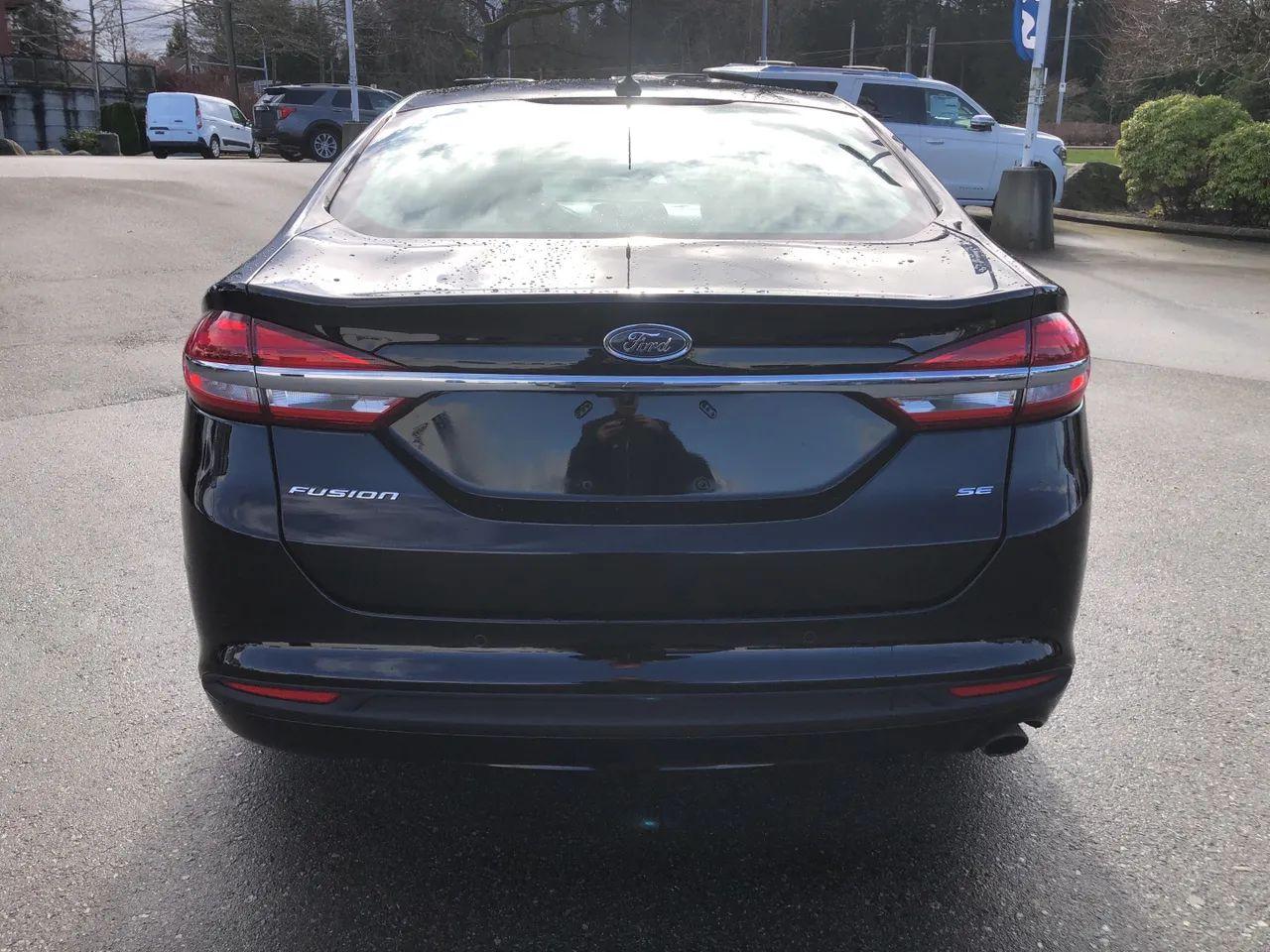 2017 Ford Fusion SE-2