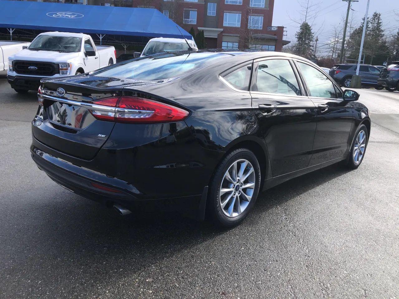 2017 Ford Fusion SE-3