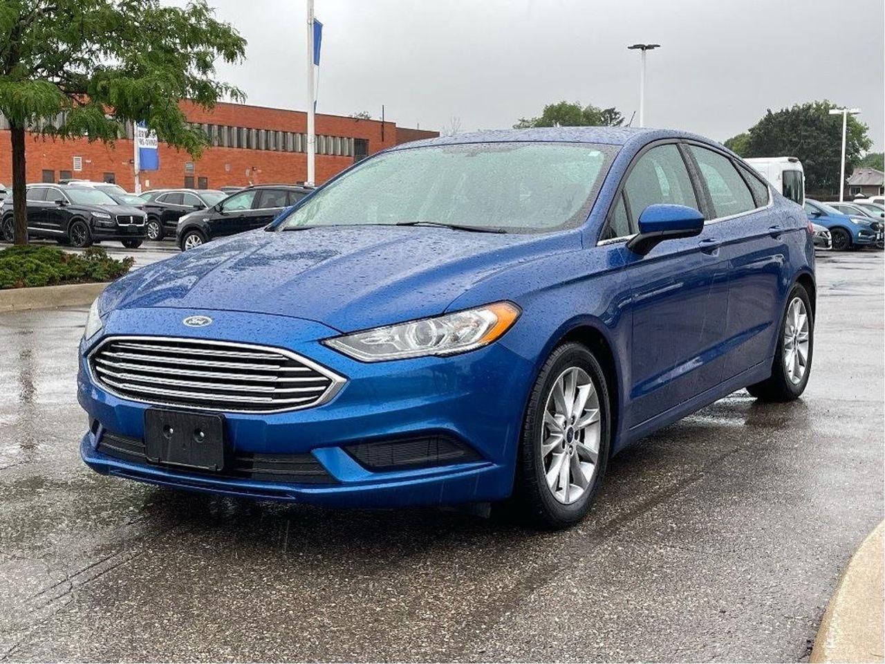 2017 Ford Fusion SE-2