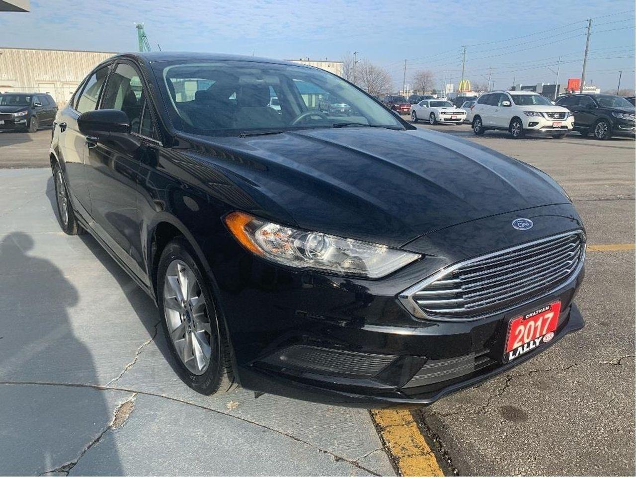 2017 Ford Fusion SE-2
