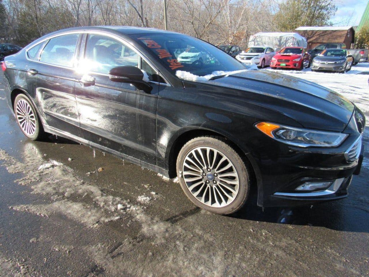 2017 Ford Fusion SE-4