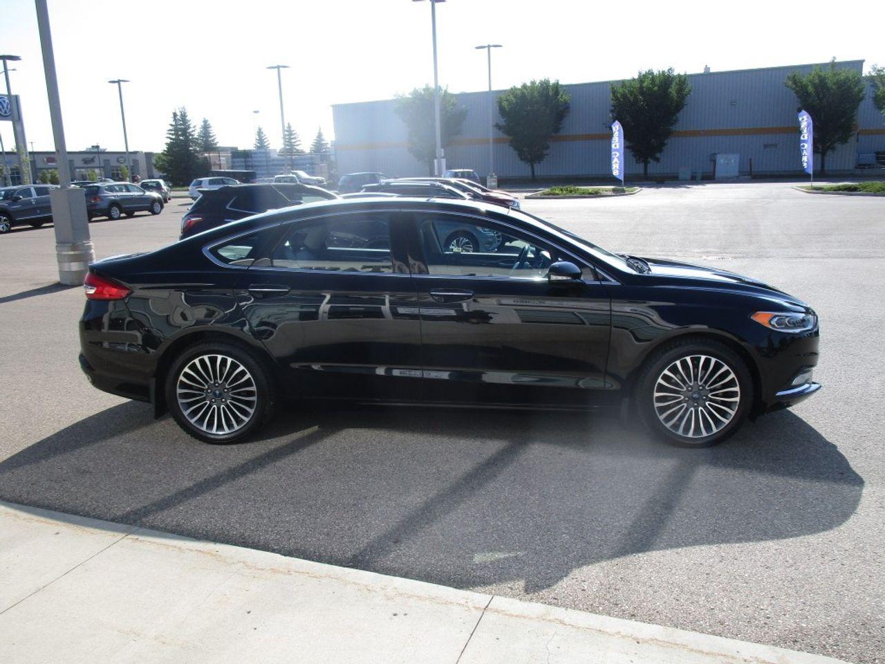 2017 Ford Fusion SE-2