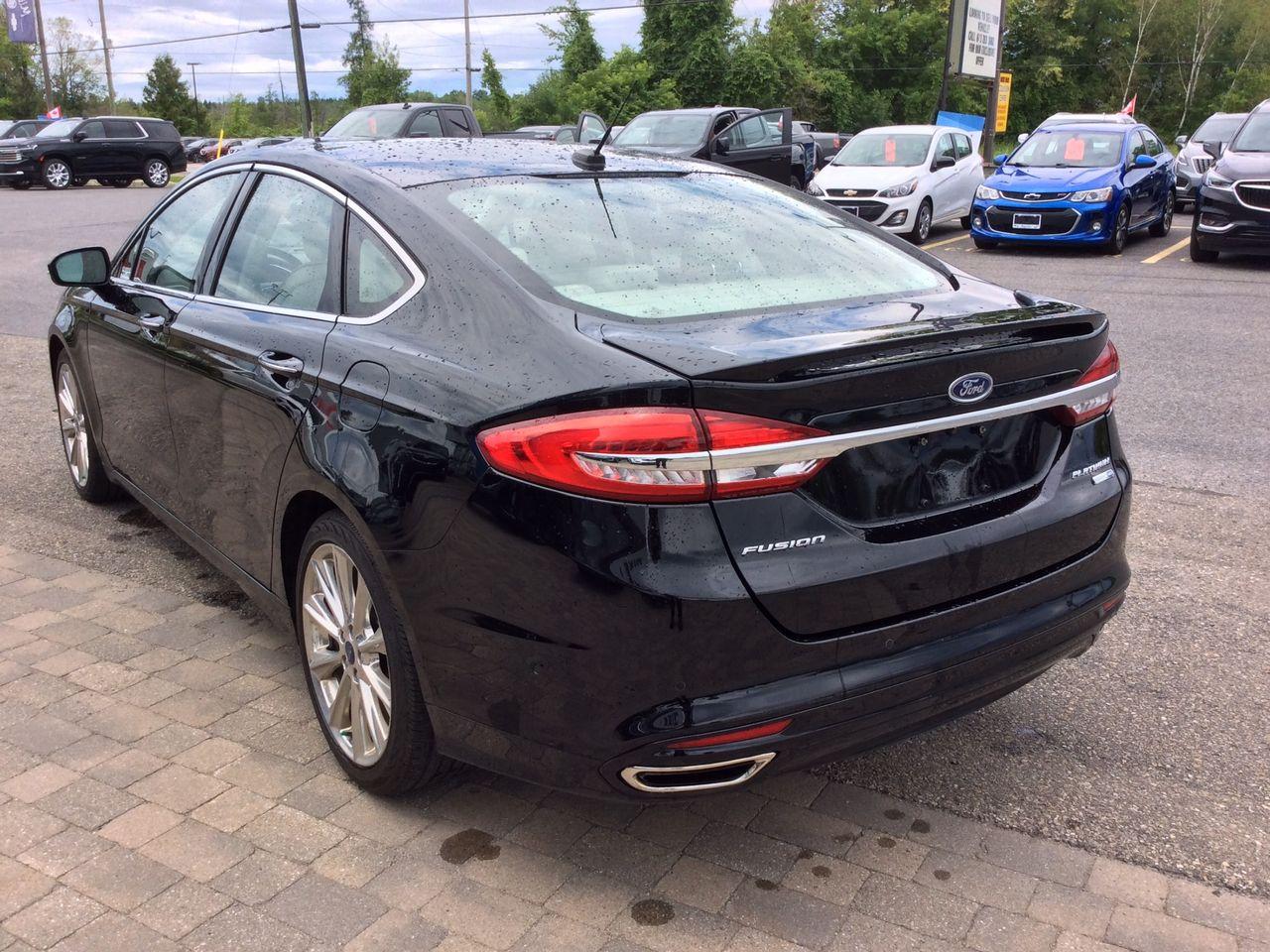 2017 Ford Fusion Platinum-4