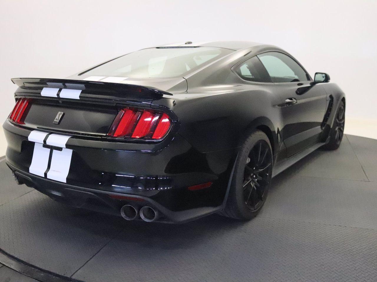2017 Ford Shelby GT350 -2