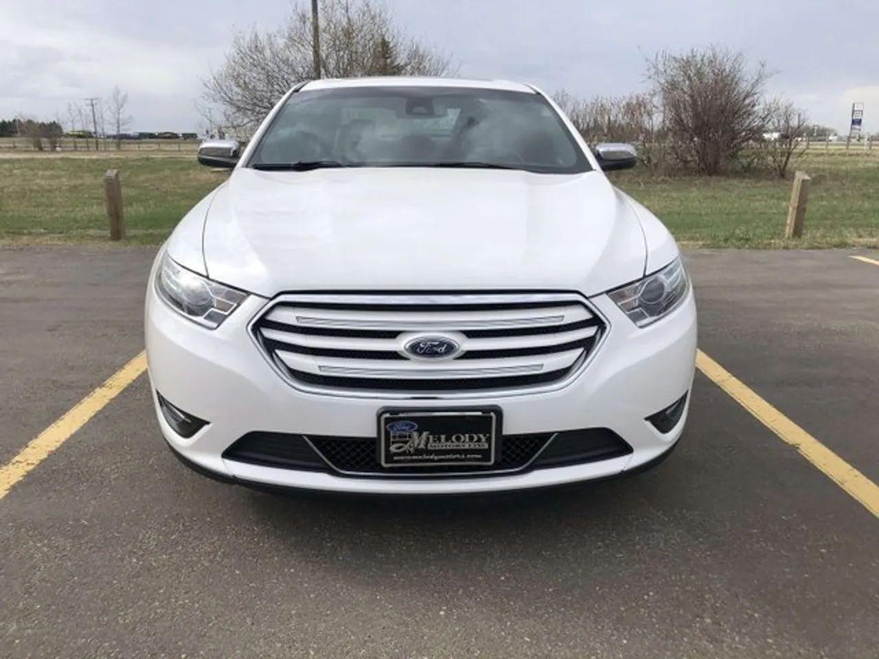 2017 Ford Taurus Limited-1