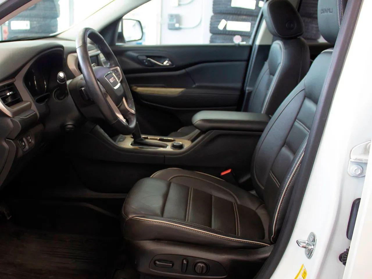 2017 GMC Acadia Denali-3