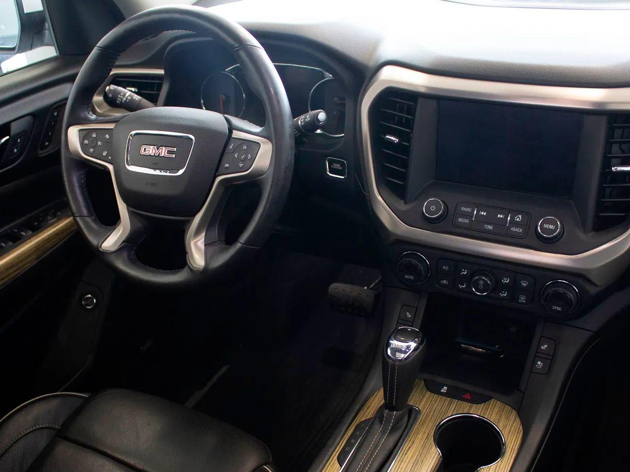 2017 GMC Acadia Denali-4