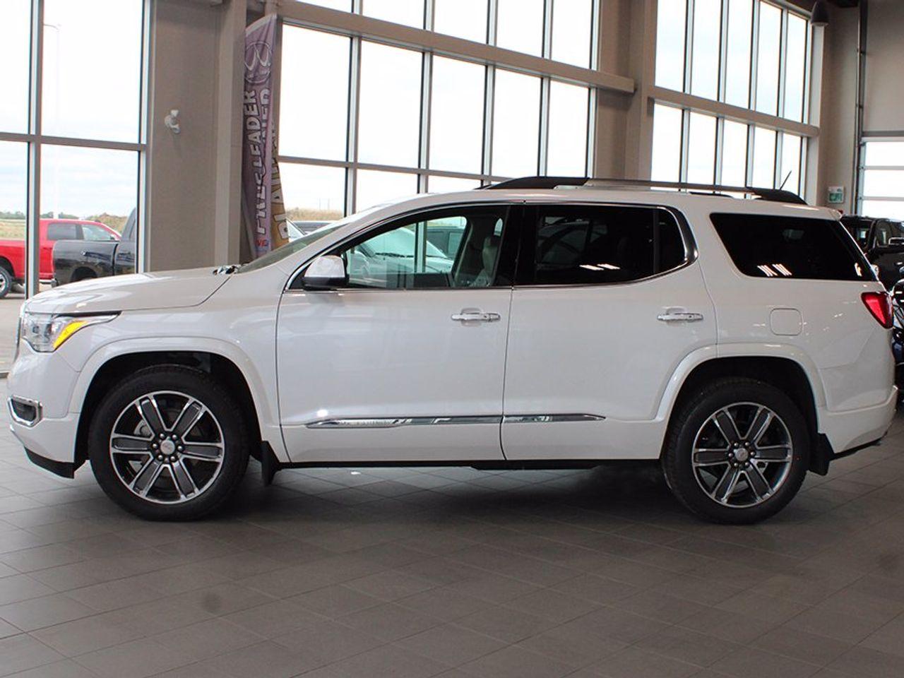 2017 GMC Acadia Denali-3