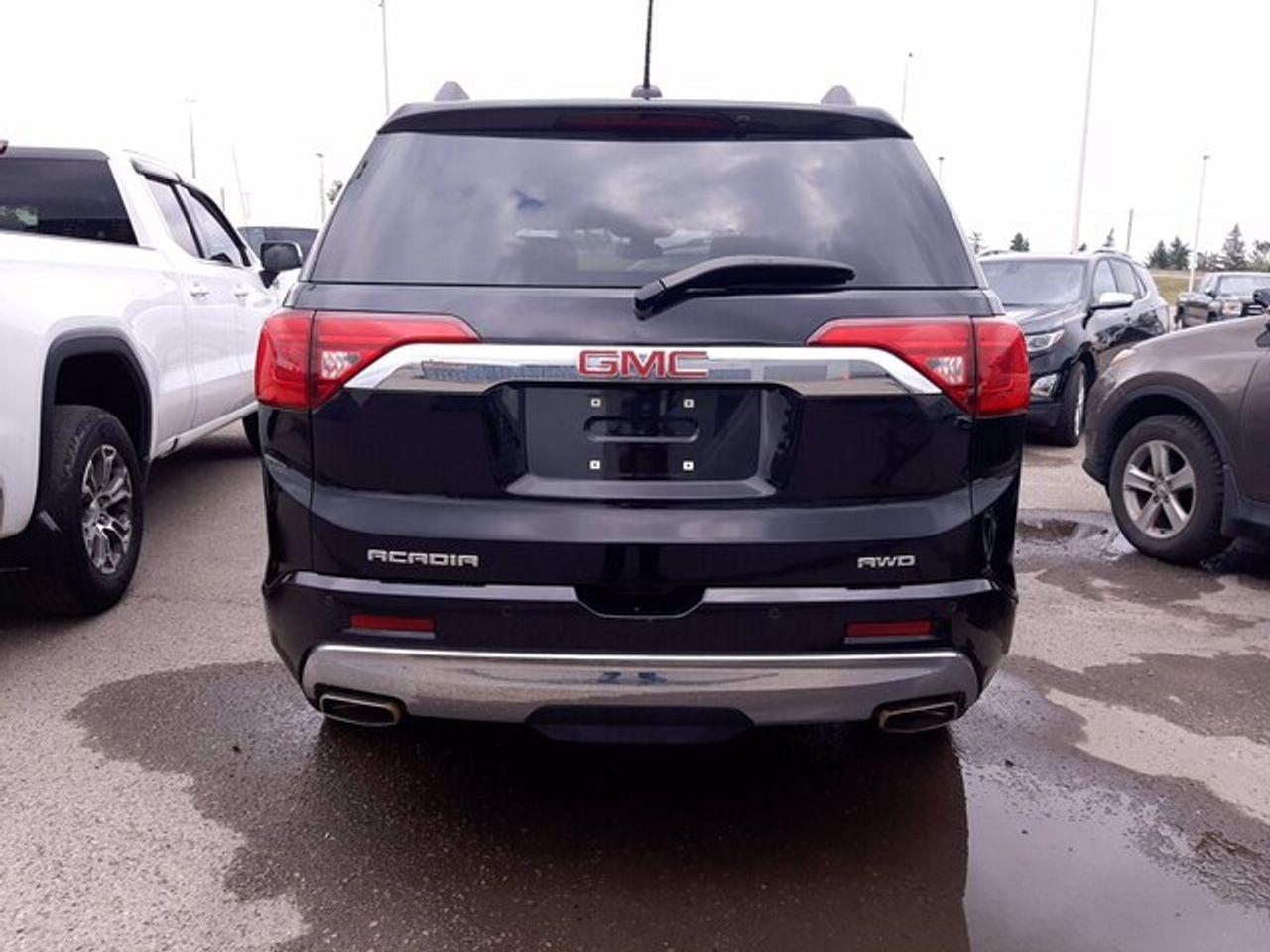 2017 GMC Acadia Dnli-2
