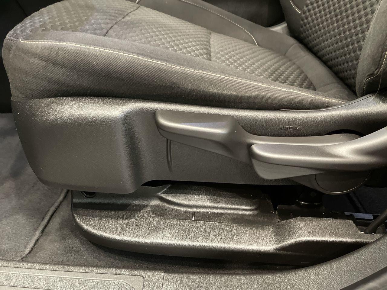 2017 GMC Acadia SLE-1-3
