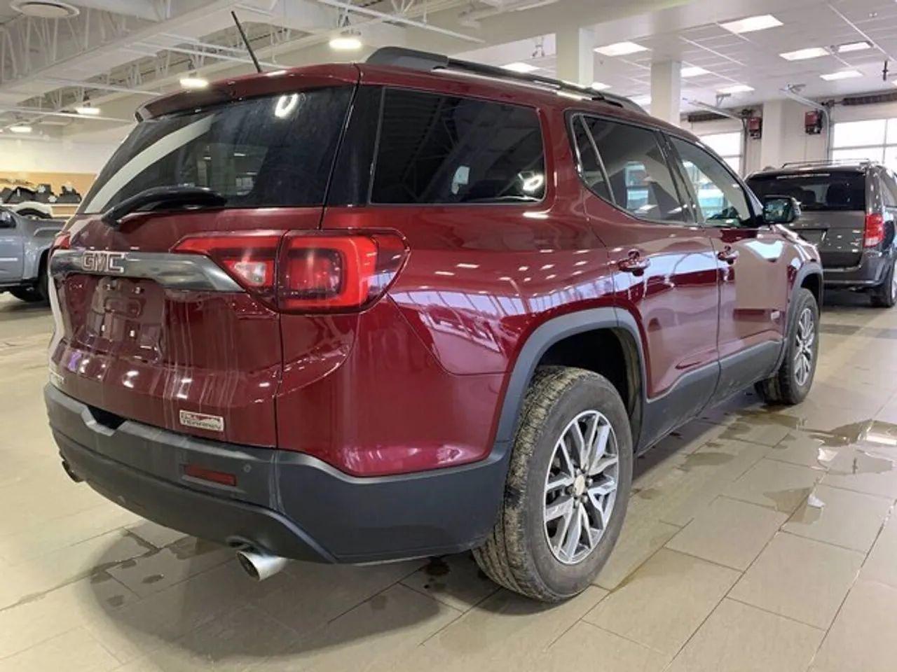 2017 GMC Acadia SLE-2-3