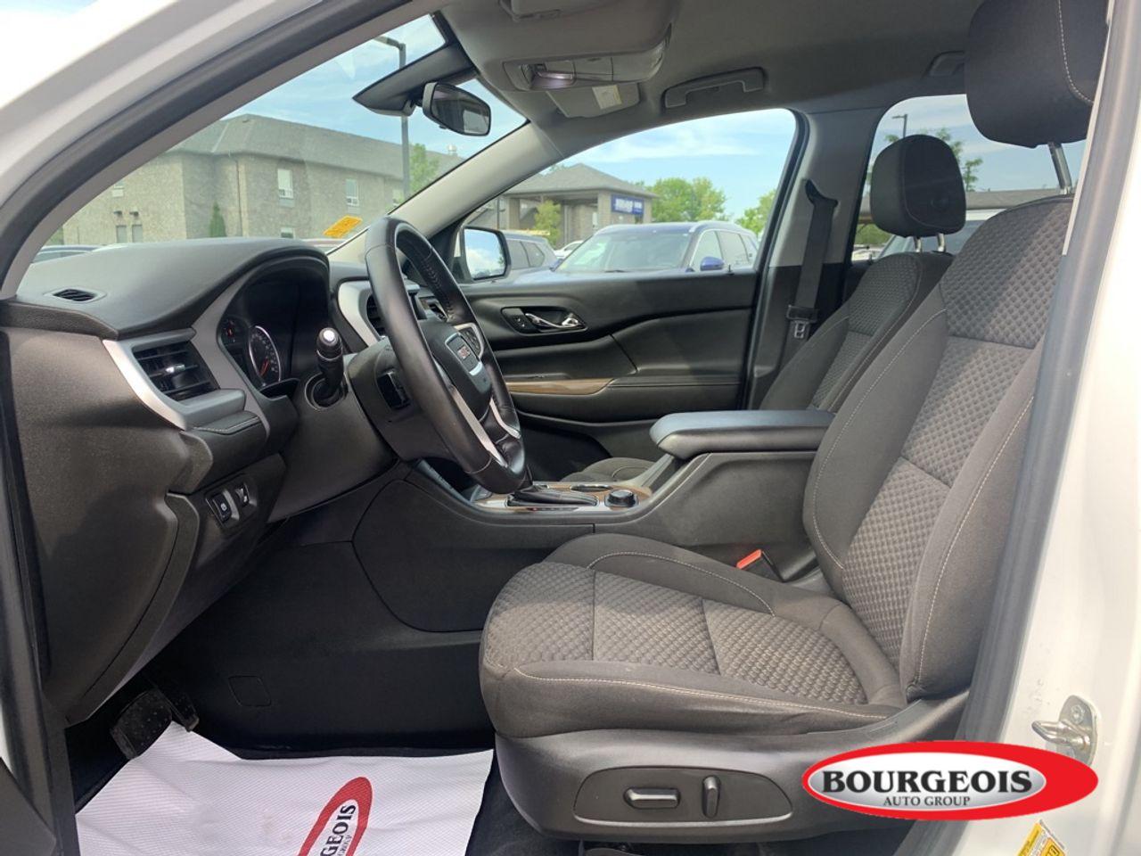2017 GMC Acadia SLE-2-3