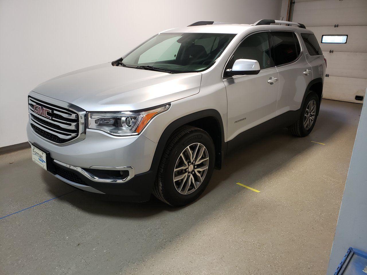 2017 GMC Acadia SLE-2-1