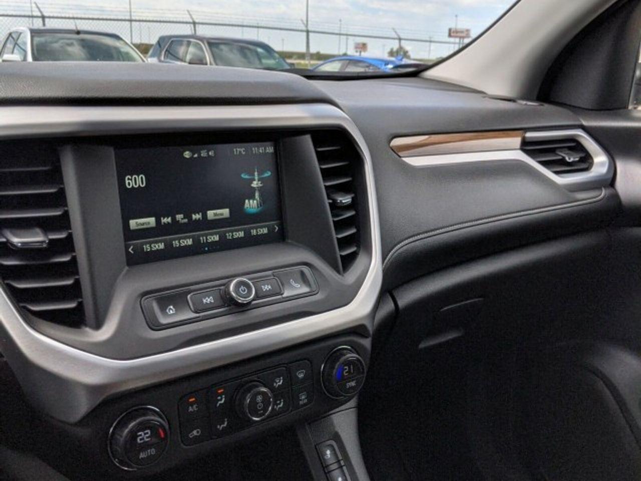 2017 GMC Acadia SLE-2-3
