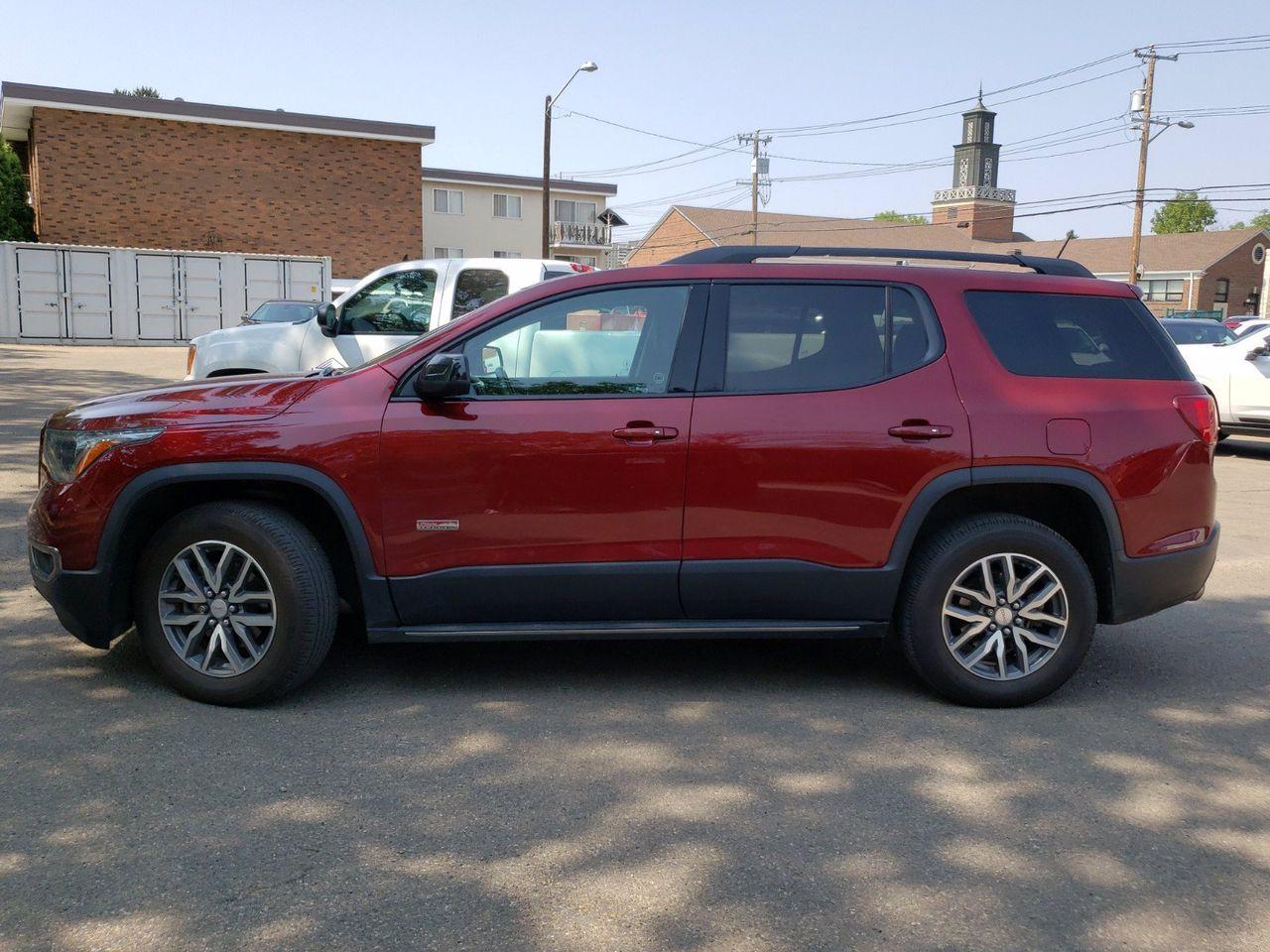 2017 GMC Acadia SLE-2-2