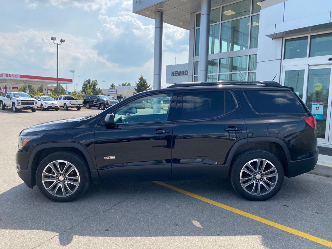 2017 GMC Acadia SLT-1-4