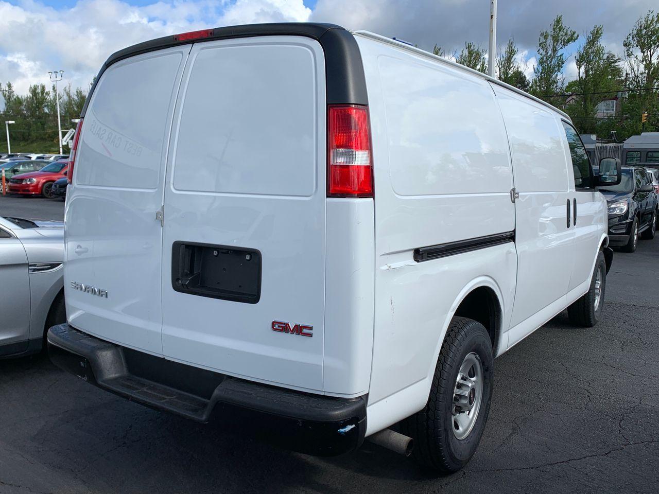 2017 GMC Savana 2500-2