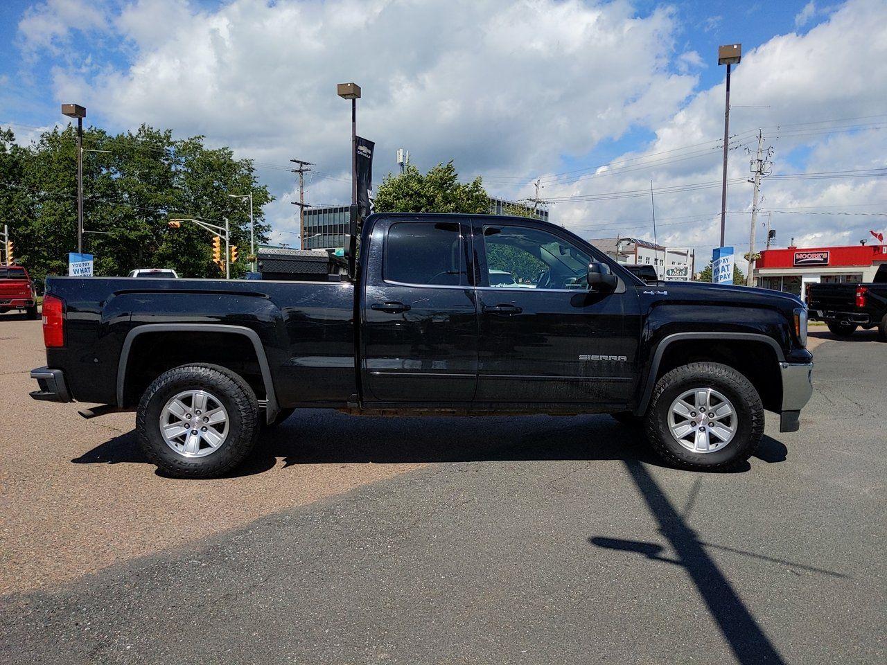 2017 GMC Sierra 1500 SLE-4