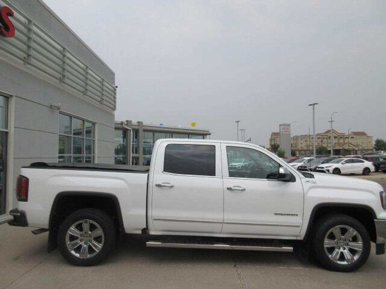 2017 GMC Sierra 1500 SLT-4