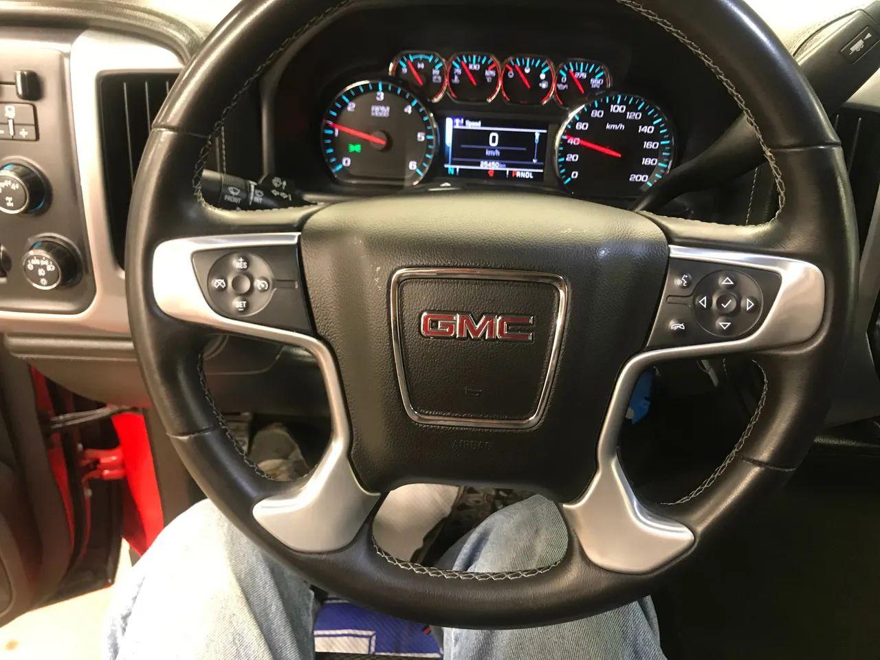 2017 GMC Sierra 1500 SLE-2
