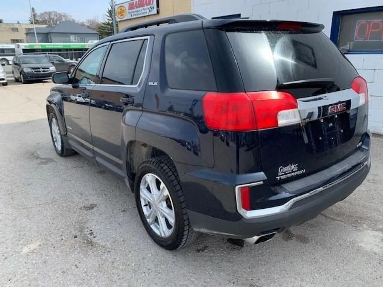 2017 GMC Terrain SLE-2-4