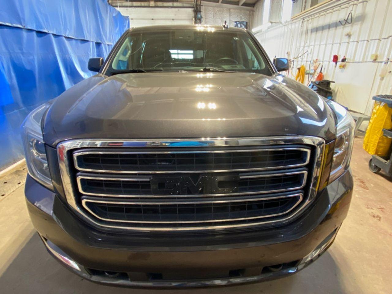 2017 GMC Yukon XL SLT-3