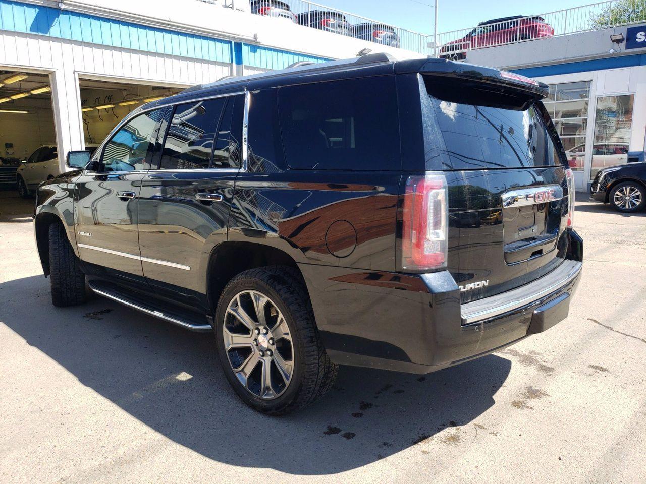 2017 GMC Yukon Denali-3