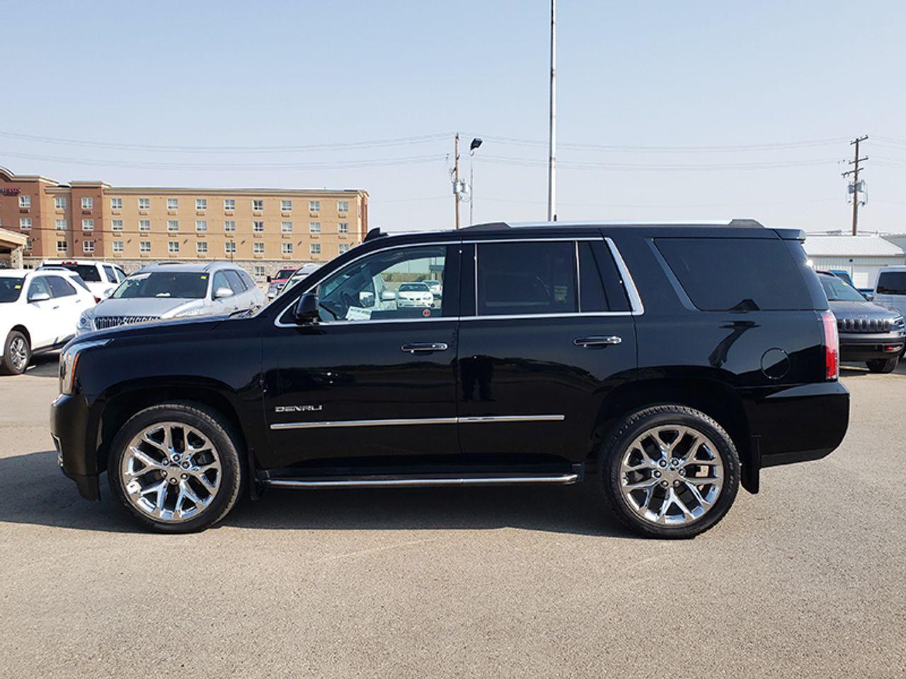 2017 GMC Yukon Denali-3