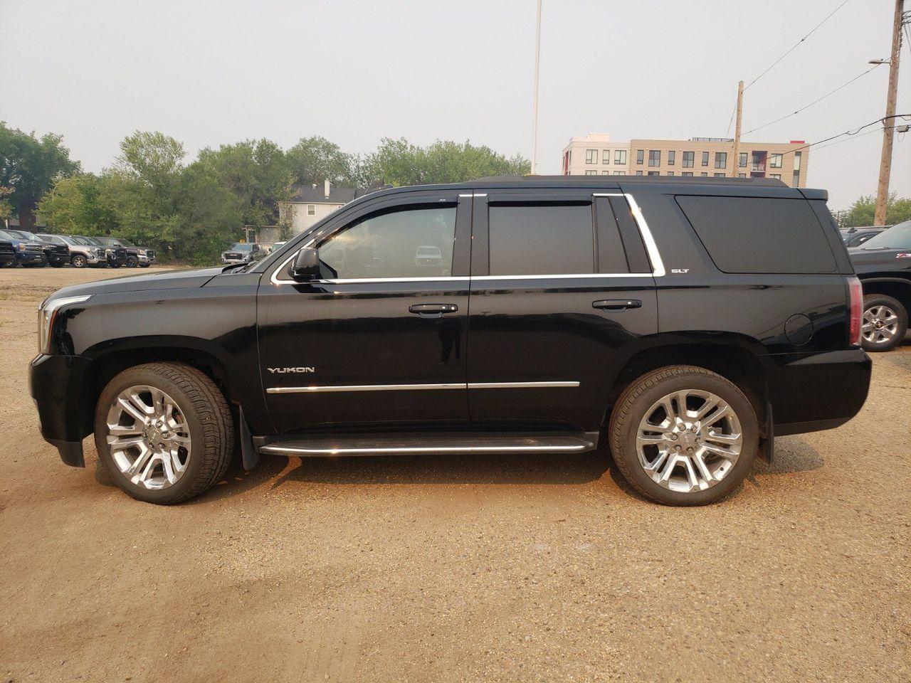 2017 GMC Yukon SLT-2
