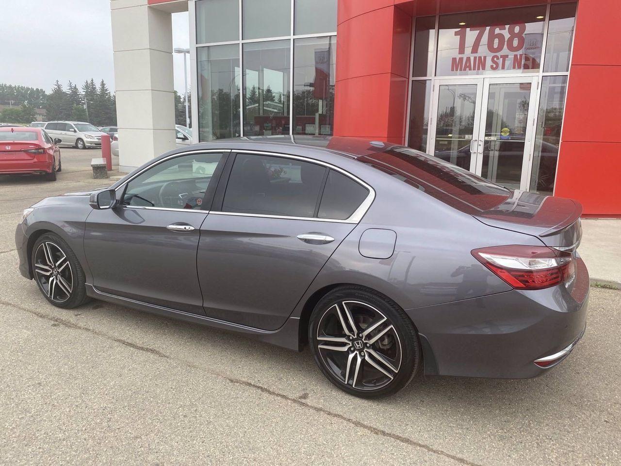 2017 Honda Accord EX-1
