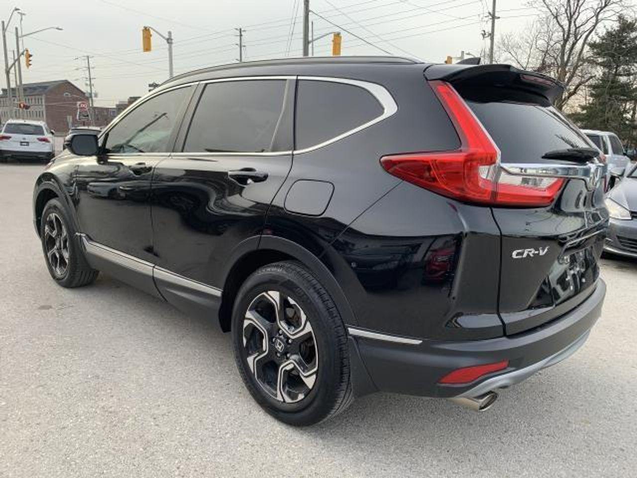 2017 Honda CR-V Touring-4