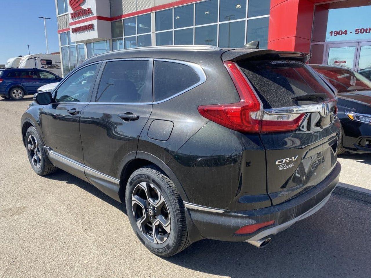 2017 Honda CR-V Touring-2