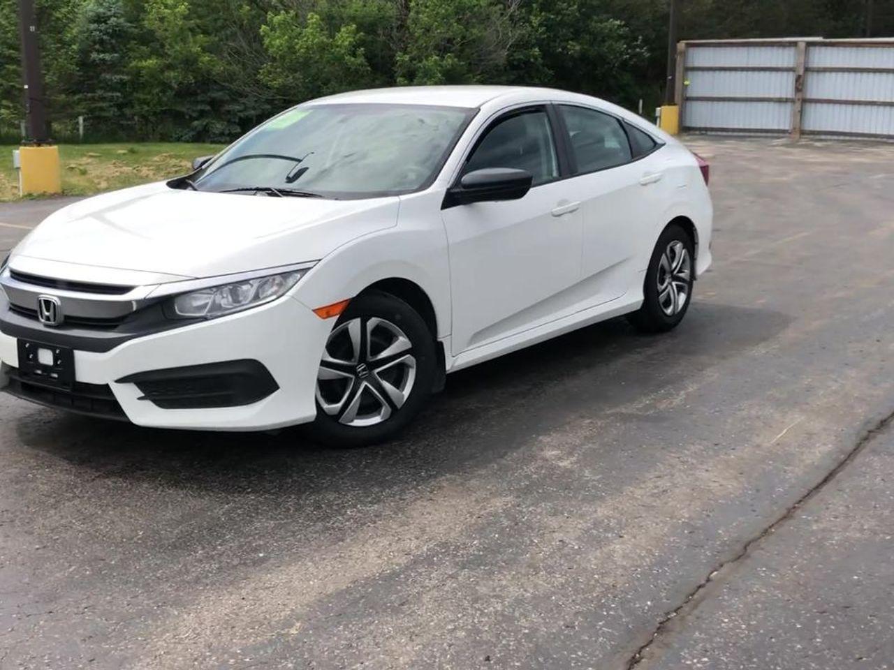 2017 Honda Civic DX-3