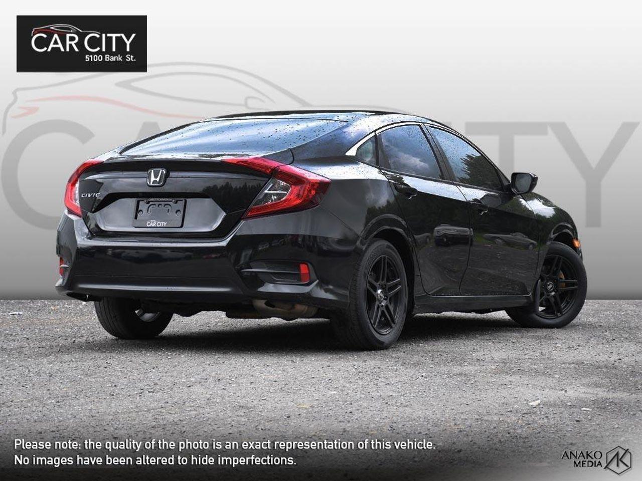 2017 Honda Civic LX-4