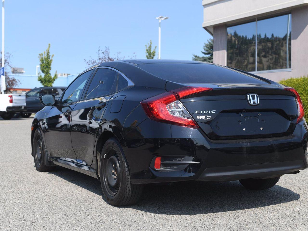2017 Honda Civic LX-4