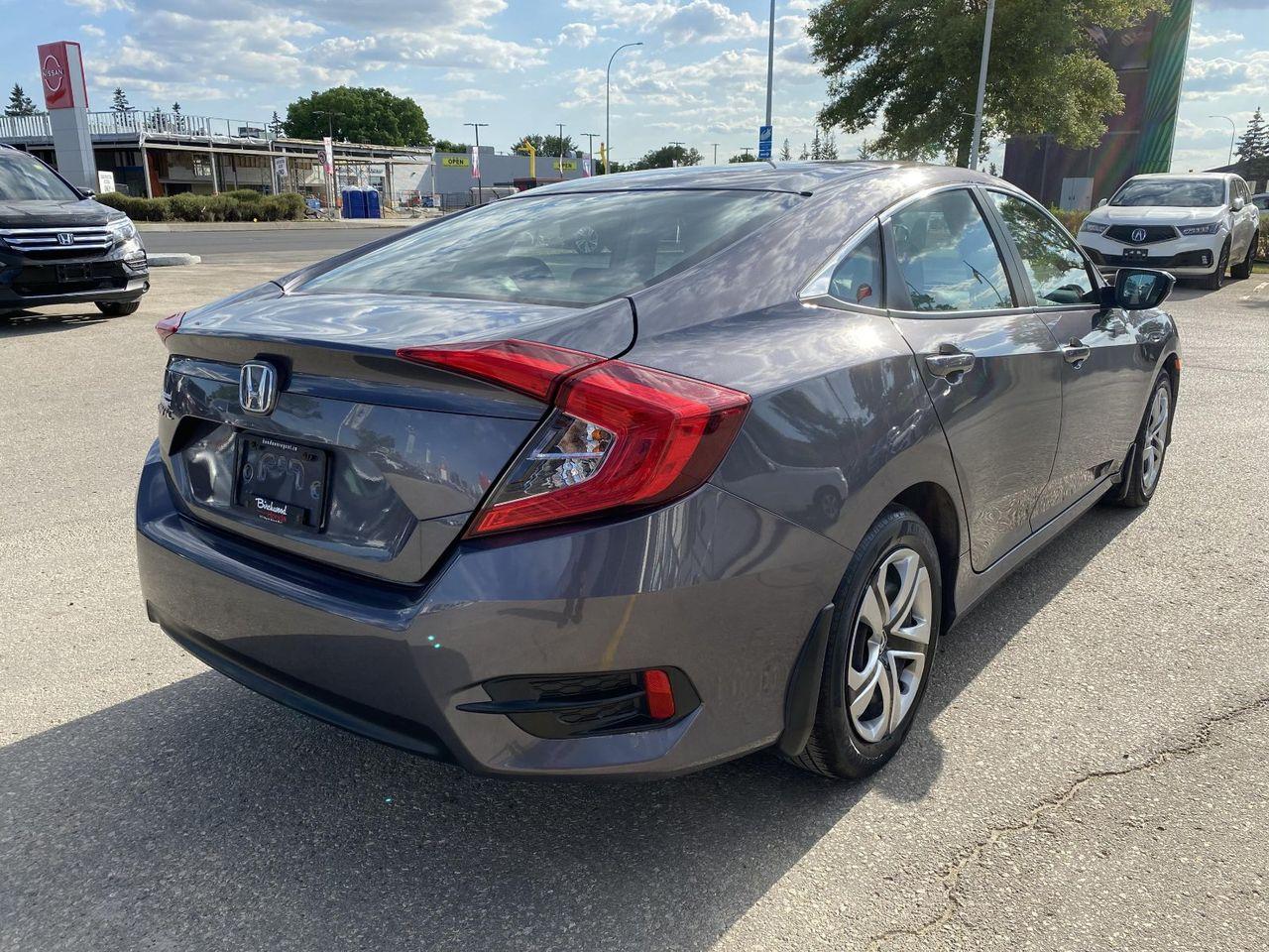 2017 Honda Civic LX-4
