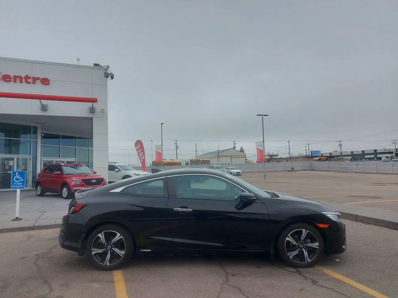 2017 Honda Civic Touring-1