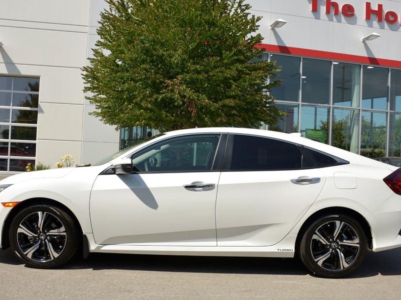 2017 Honda Civic Touring-3