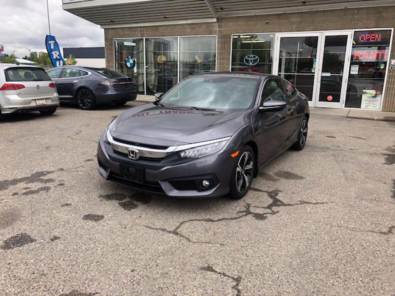 2017 Honda Civic Touring-0