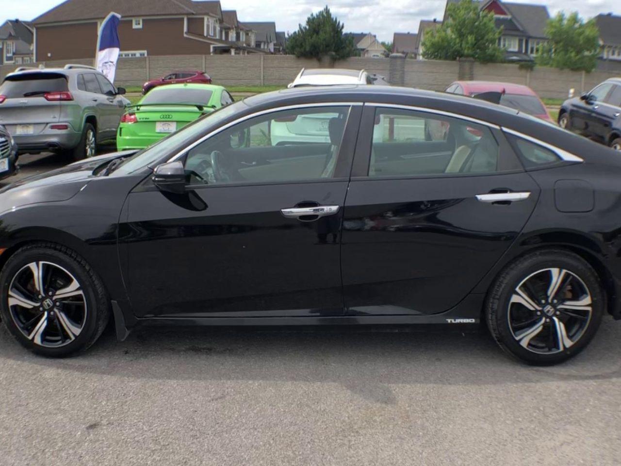 2017 Honda Civic Touring-4